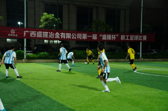 PP电子游戏第一届“PP电子游戏杯”职工足球角逐成功关幕